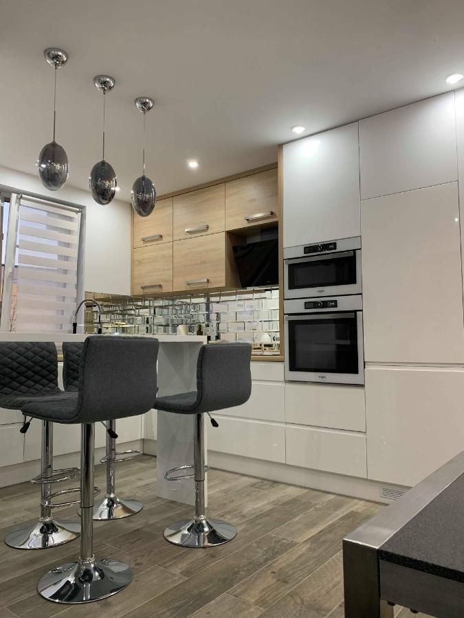 Prestige Line Apartment *